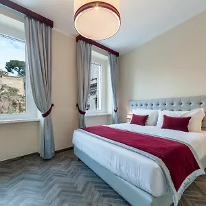 https://foro-romano-luxury-suites.it-romehotels.com